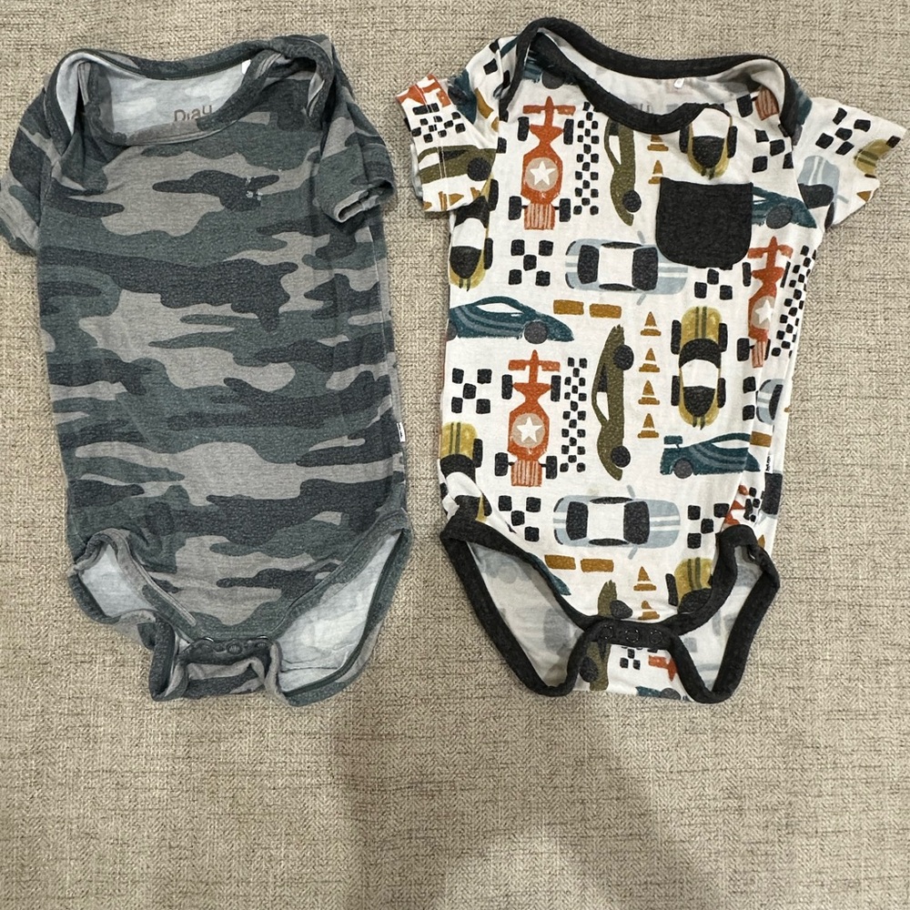 Little sleepies Baby One-Piece Bodysuits- 6-12 months USED